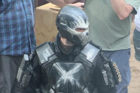 Crossbones