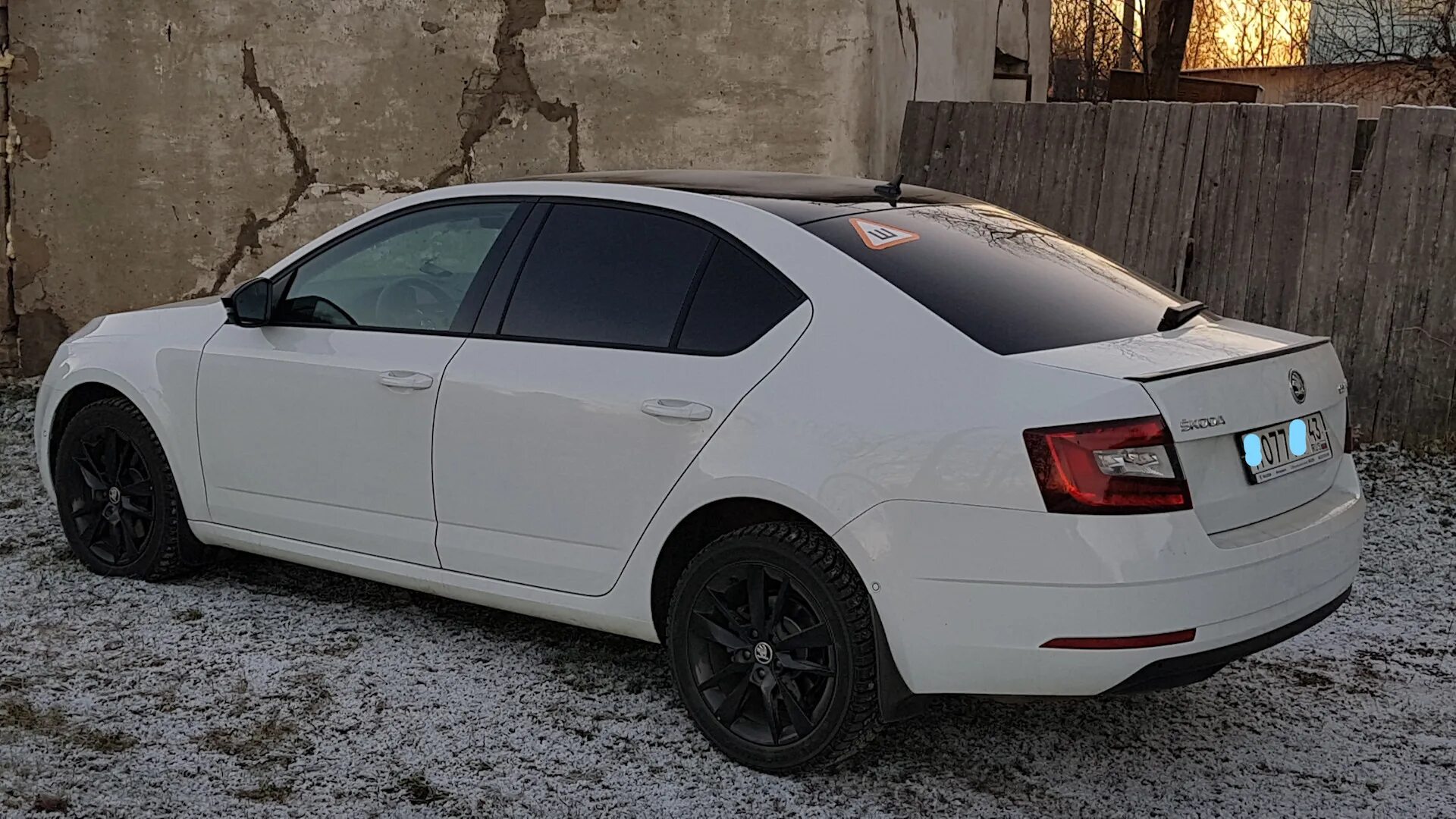 Крыло переднее шкода а7. Skoda Octavia a7 FL Black. Skoda Octavia a7 Стайлинг.