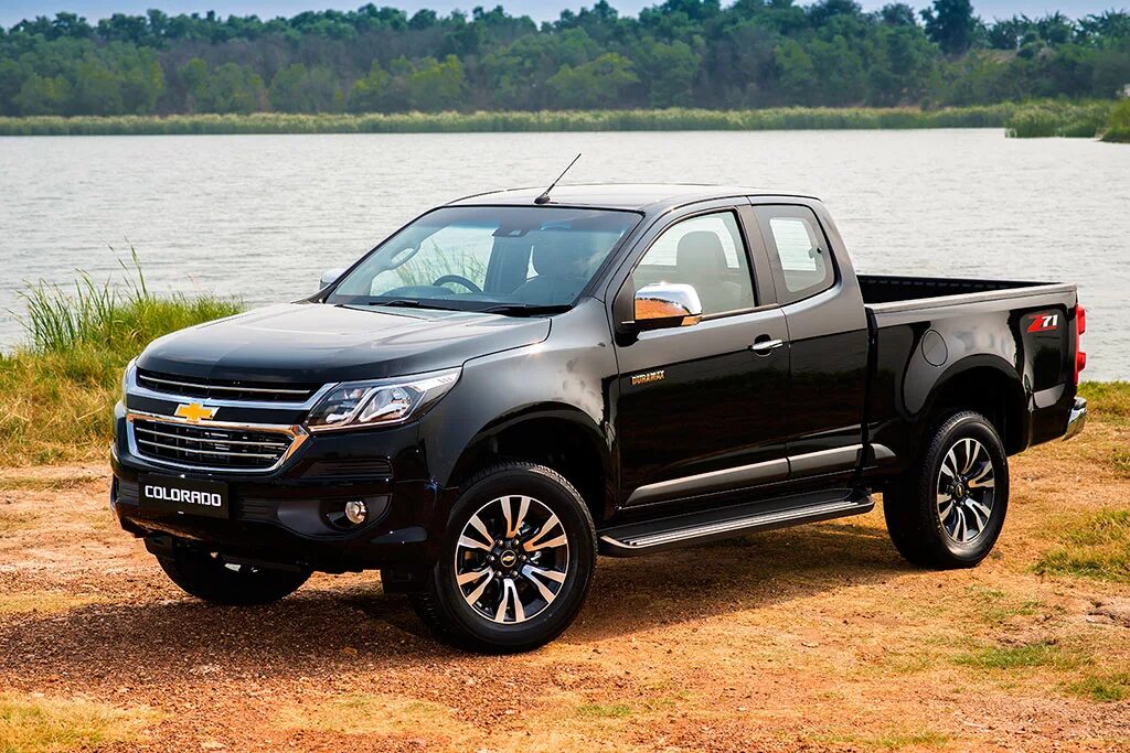 Пикапы украина. Chevrolet Colorado 2017. Chevrolet Colorado 2016 2.5. Шевроле пикап 2017. Пикап Шевроле Колорадо.