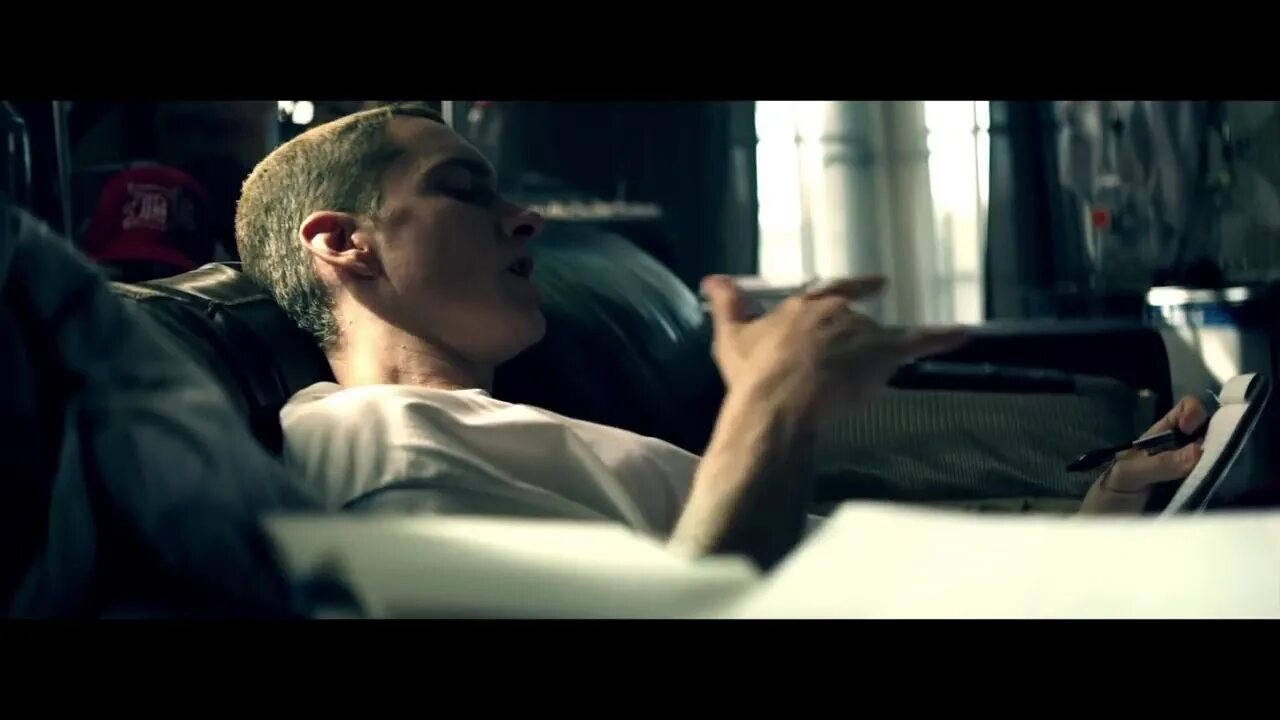 Песня relaxed scene. Lighters Eminem. Eminem 911. Speed Song Eminem. Eminem в клипе Табаско.