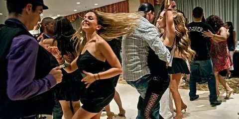 Marea dancing