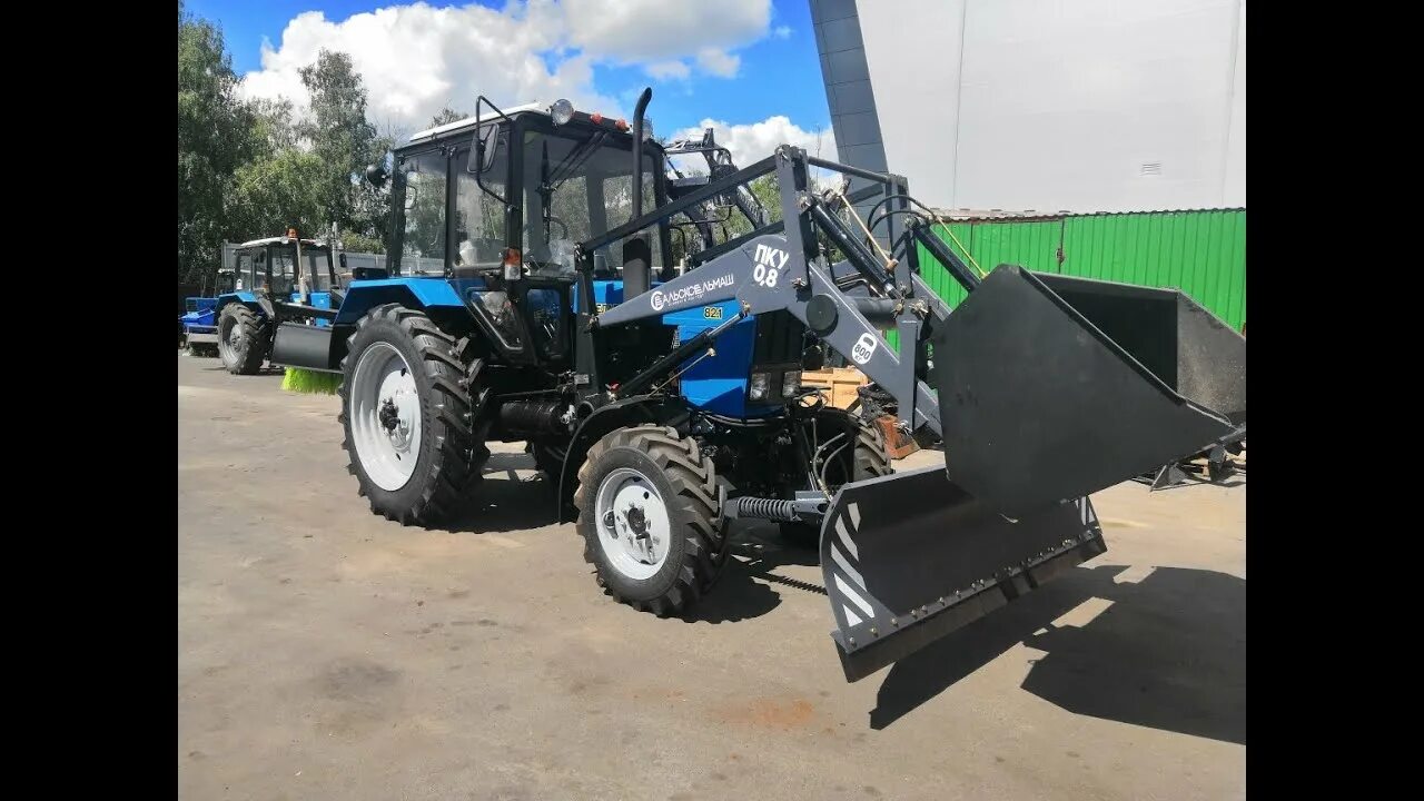 Трактор беларус муп-351. Муп беларус. Мтз 82. Кун 10 сальсксельмаш погрузчик. Муп 351 на шасси мтз.