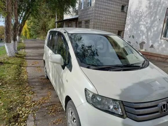 Honda freed Spike 2011. Хонда Спайк 2011. Хонда Спайк 2011 расположение элементов. Допуск покраски мкр Honda freed Spike.