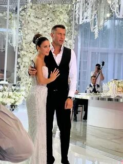 Приличный свадьба