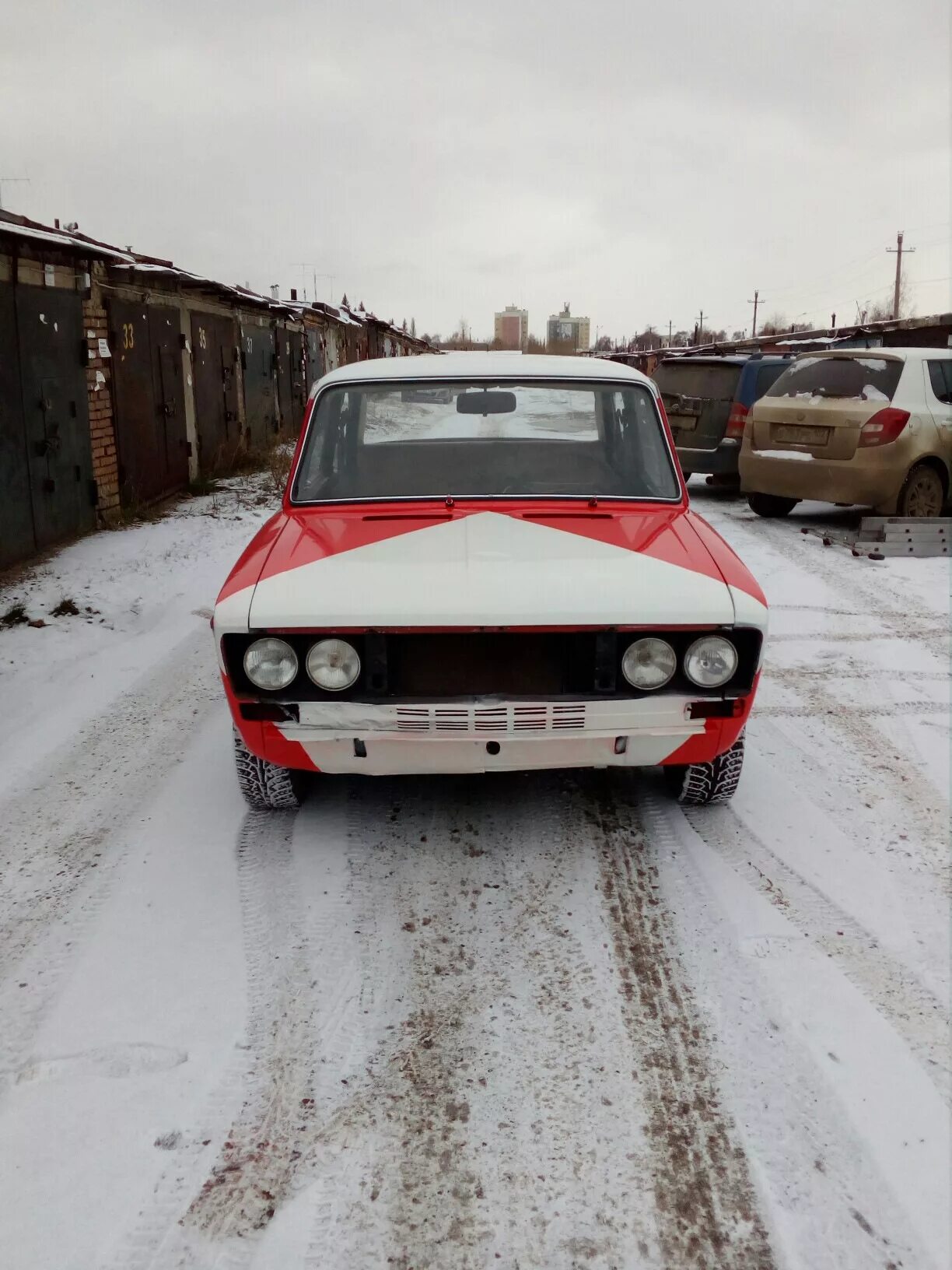 Четко покрасили. Машина покрашенная баллончиком. Лада 07. Четко покрасили. Покраска авто своими руками.