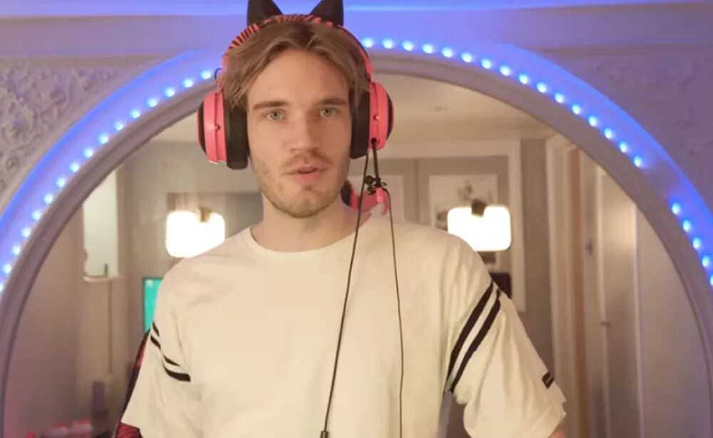 Самый популярный ютуб канал. ПЬЮДИПАЙ 2020. Видеоблогер Феликс PEWDIEPIE Чельберг. Феликс Чельберг 2020. ПЬЮДИПАЙ 2022.