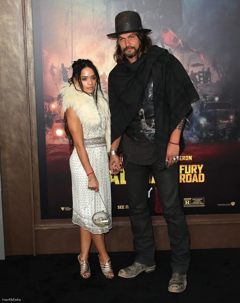 Боне мама. Мать зои кравиц. Джейсон момоа жена. Ленни кравиц и зои кравиц. Зои кравиц и ее мама.