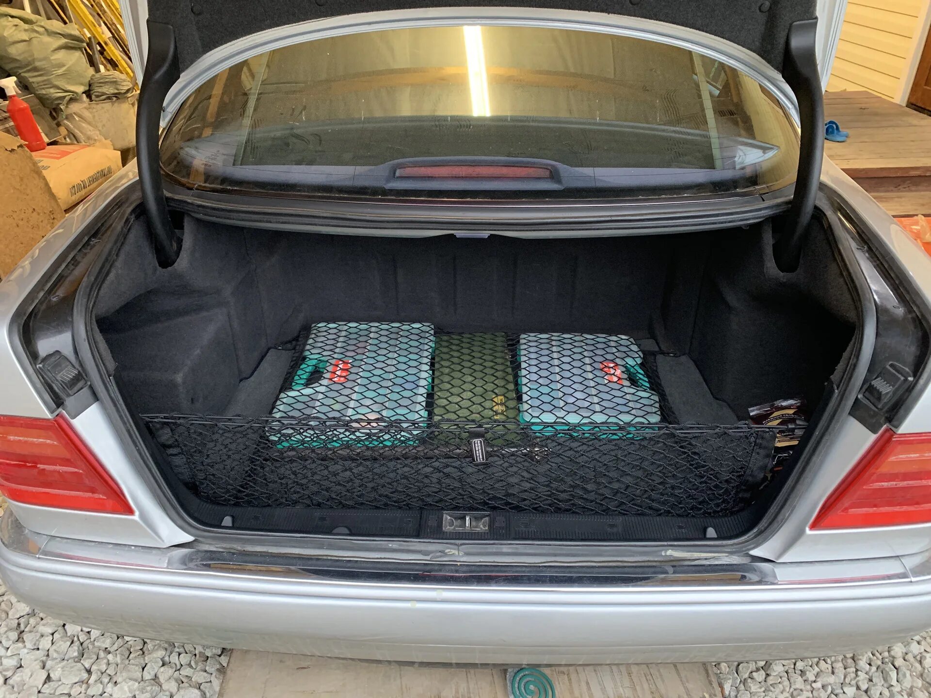 Как устроен багажник. Сумка органайзер в багажник туарег 2020. Honda cr-v 2 багажник. Экспедиционный багажник на ниву чертеж. Рав 2014 детали багажника.