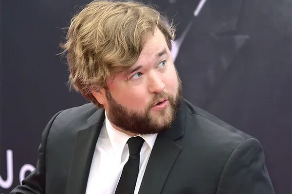 Хэйли джоэл осмент 6 чувство. Хэйли джоэл осмент шестое чувство. Хэйли джоэл осмент форрест гамп. Актер хэйли джоэл. Звезда 6 чувства.