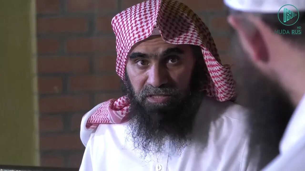 Шейх салих фулейдж. Шейх халид фулейдж. Халид аль фулейдж ютуб. Шейх фулейдж. Шейх халид фулейдж.