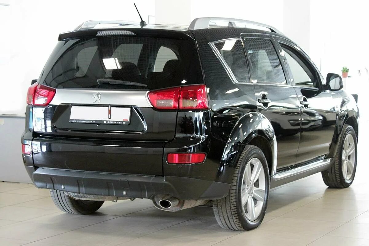 Ремонт пежо 4007. Peugeot 4007 зеленый. Ремонт пежо 4007. Peugeot 4007 с 2007–2012 г. Пежо 4007 ситроен с-кроссер митсубиси аутлендер.