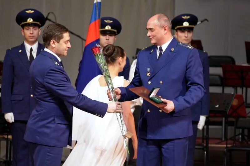 Поощрение работников прокуратуры. Махмутов рустем рифкатович. Награждение работников прокуратуры. Награждение работников прокуратуры саранск 2021 год. Хуснуллин рамиль фаритович нижнекамск прокуратура.