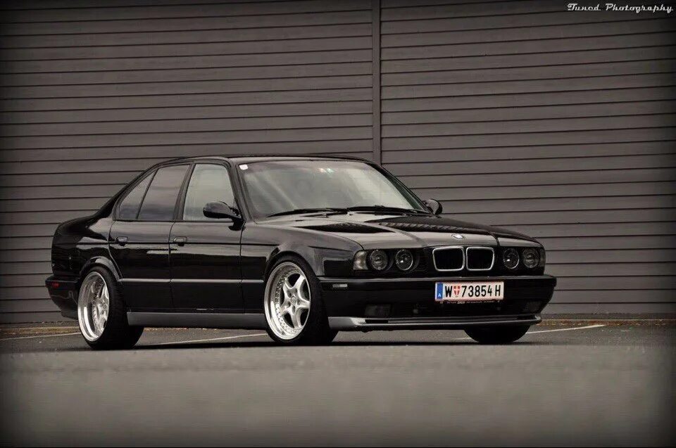 Б в е 34. БМВ м5 е34. BMW m5 е34. БМВ е34 черная. БМВ е34 m5.