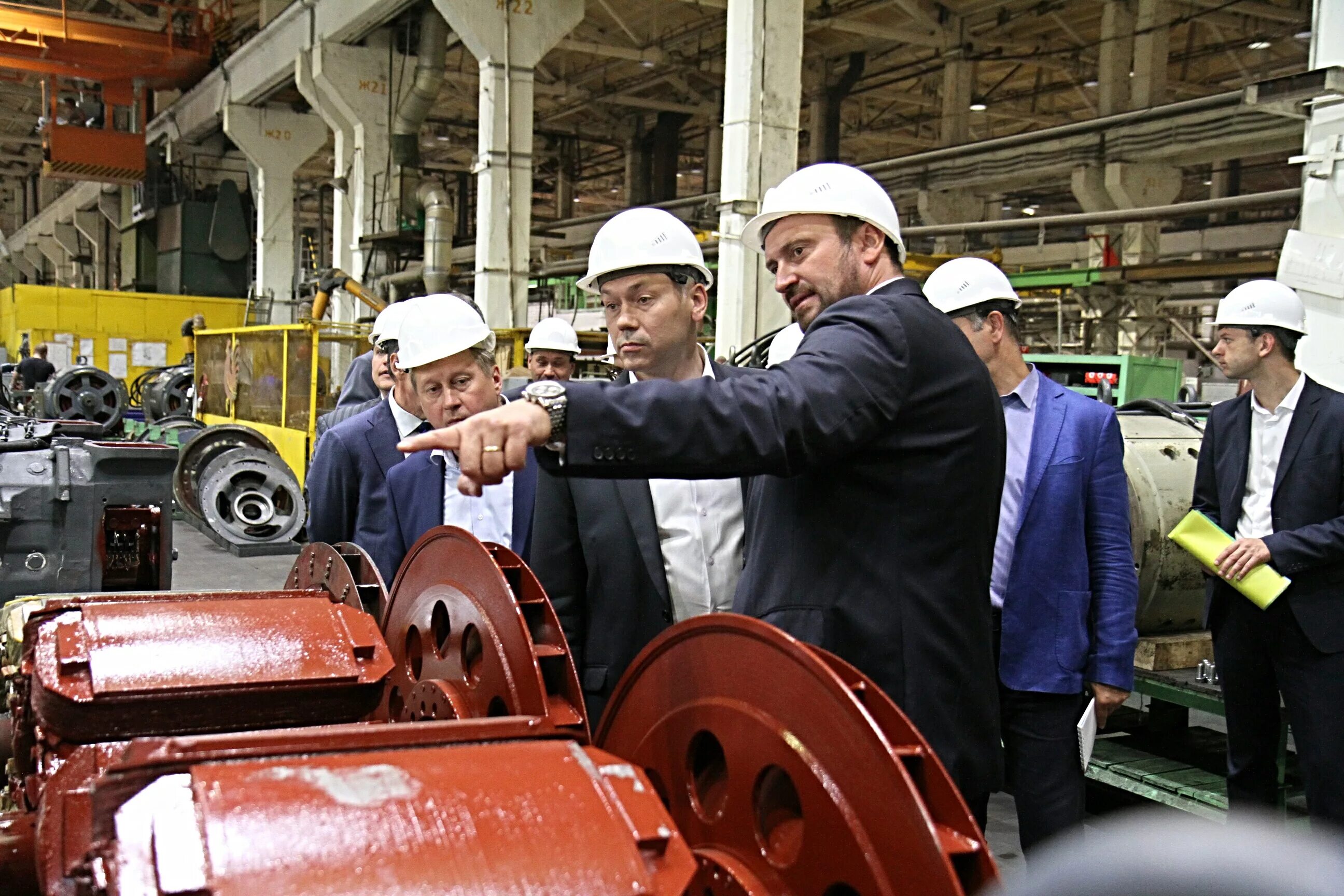 Завод новосибирск производство. Промышленность Новосибирска. Машиностроение в Новосибирске. Машиностроение в Новосибирской области. Заводы Новосибирской области.