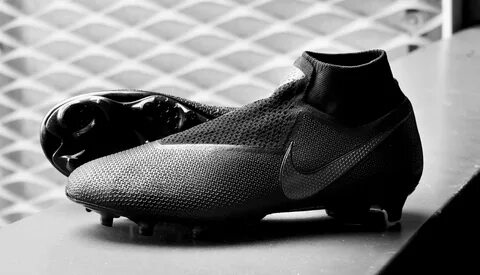 Nike phantom black
