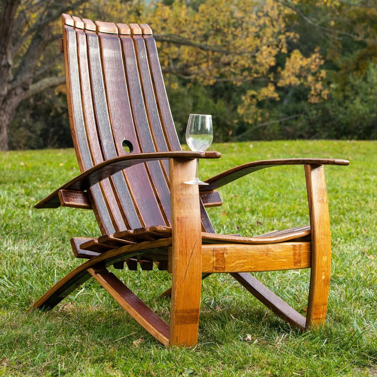 Wooden chair. Адирондак. Кресло Адирондак. Стул Адирондак. Садовое кресло Адирондак.