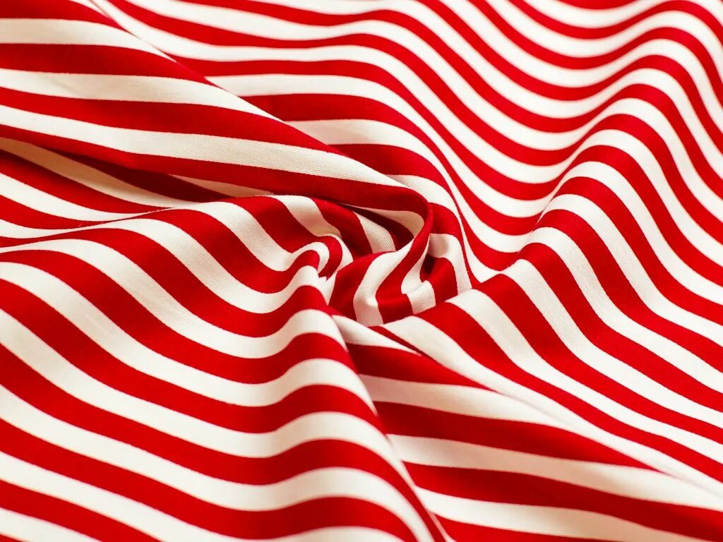Ткань в красно белую полоску. Красная полосатая ткань. Красно белая ткань. Ткань в полоску. Мебельная ткань в полоску.