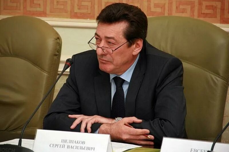 Экс-замминистра просвещения ракова. Экс заместитель. Экс заместитель. Экс заместитель. Генерал-лейтенант романенко украина.