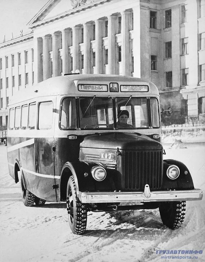 Пятьдесят первый автобус. ПАЗ 651. КАВЗ 651. ПАЗ 651 автобус. ГЗА - 651 (ПАЗ - 651).