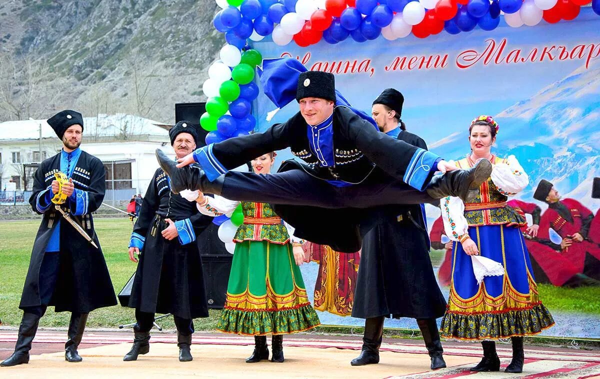 Кабардинобалгары люди. Родившихся на 1000 человек населения. Кбр количество населения. Население кбр 2024. Город майский кабардино-балкария 3 школа.