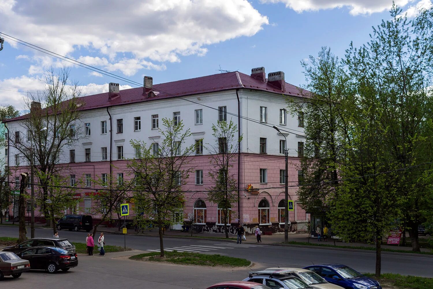 Большая Санкт-Петербургская Великий Новгород. Ул. Санкт Петербургская,19 Великий Новгород-. Великий Новгород улица большая Санкт-Петербургская. Большая Санкт-Петербургская 19 Великий Новгород.