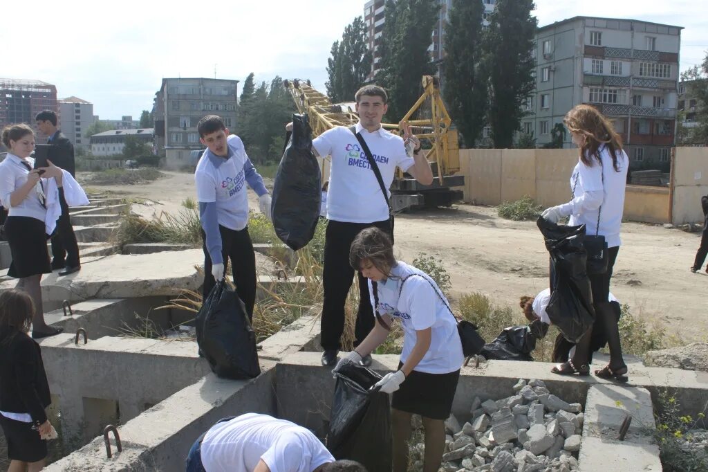 Мош по экологии 2023. Волонтеры Дагестана. Волонтеры ДГПУ. Волонтеры Дагестана фото. Волонтер туризма Махачкала.