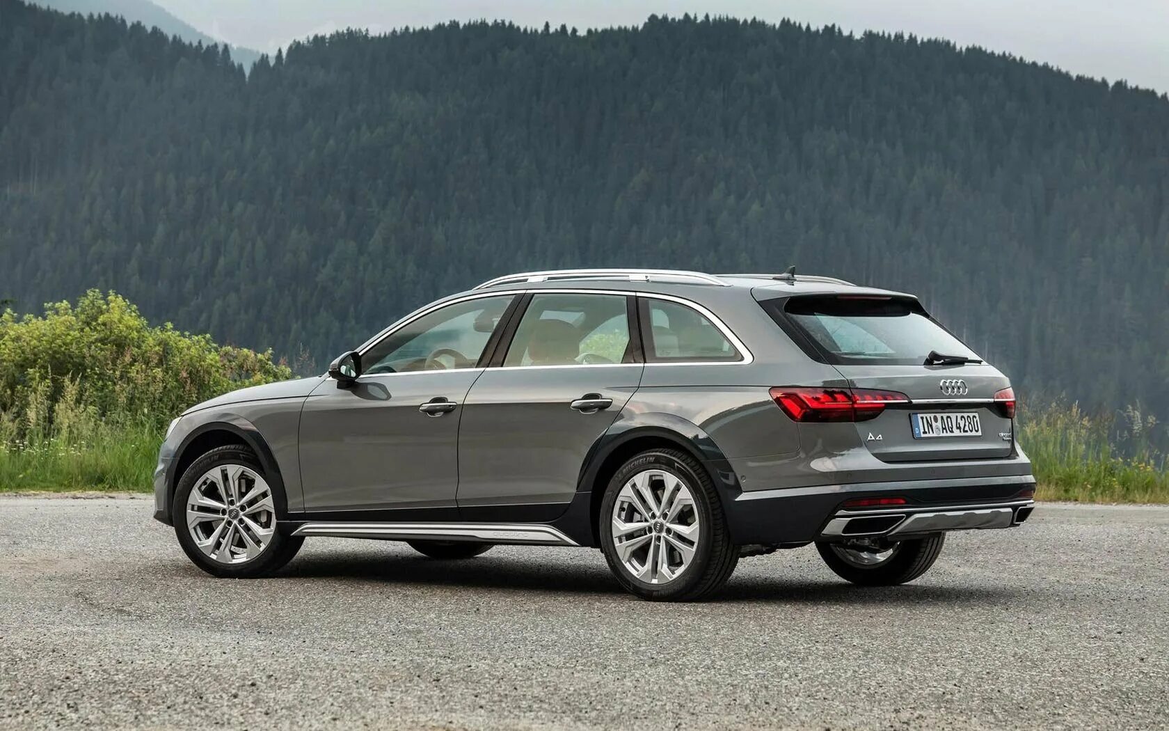 А4 кватро универсал. Audi a4 Allroad 2020. Audi a4 Allroad 2021. Ауди а4 Аллроад кватро. Audi a4 Allroad b9.