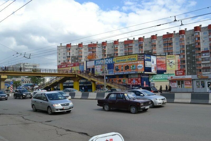 На проспекте Металлургов в Красноярске насмерть сбили женщину В Советском районе