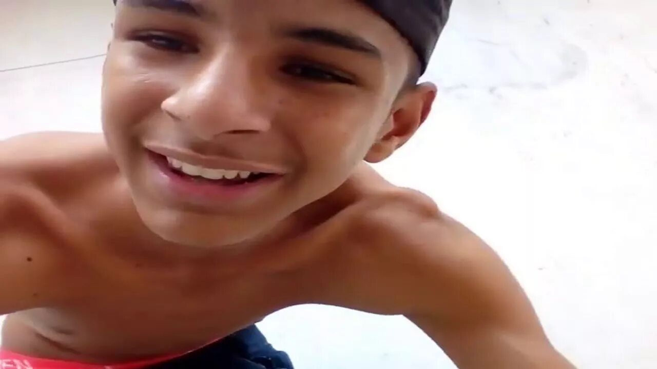 Pau grande. Myvidster бойс. menino pau. cueca novinho.