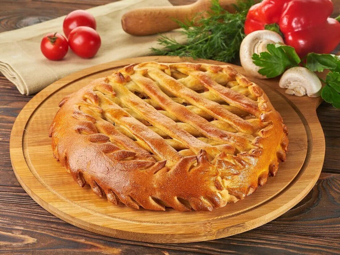 Пирог картинка. Сытные пироги. Картинка пирога. Красивый пирог с курицей. Русский пирог.