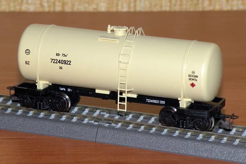 15-150-04п модель вагона. габариты вагон-цистерны 15-157. 4 цистерны. 4 цистерны. цистерна для светлых нефтепродуктов, модель 15-956.