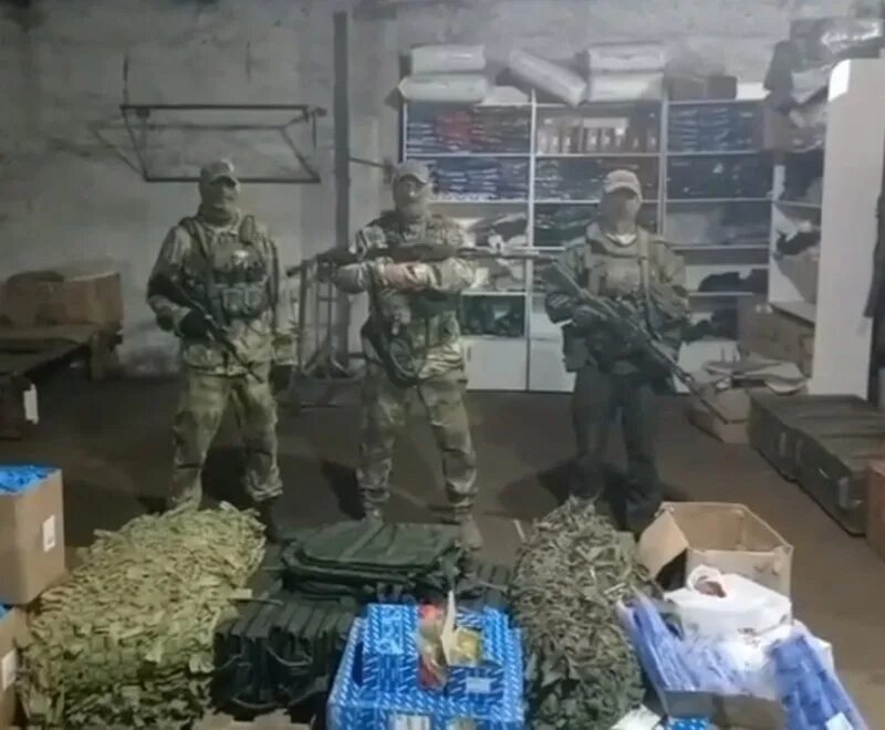 барс 8 добровольцы