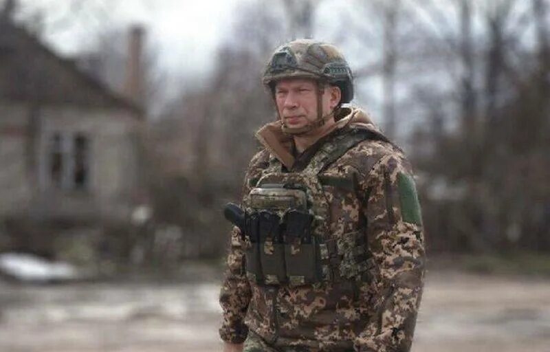 Сырский командующий всу. Сырский жив. Сырский жив. Сырский жив. Сырский жив.
