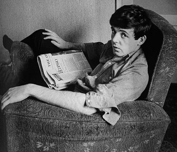 Юный пол. Футболка paul mccartney. пол маккартни инсталляция.