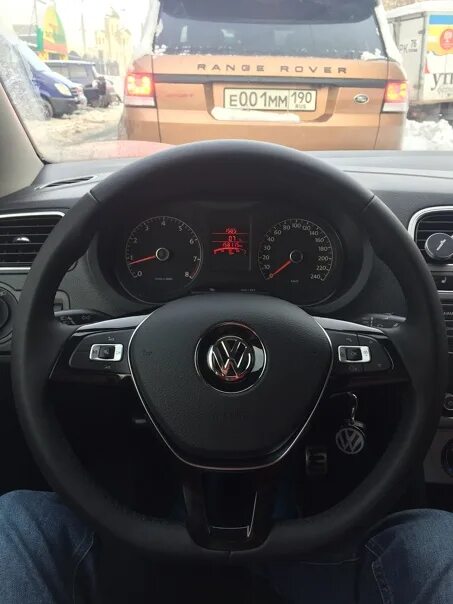 Мультируль установлен! - Volkswagen Polo Sedan, 1,6 л, 2015 года стайлинг DRIVE2