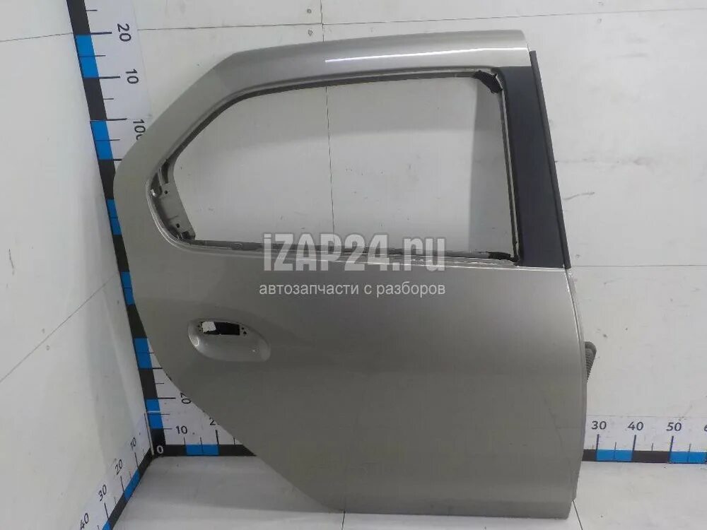 Renault logan 2011 дверь задняя правая. Дверь задняя правая логан 2. Кузовное железо на рено логан 1. Задняя правая дверь logan 1. Дверь задняя правая логан 2.