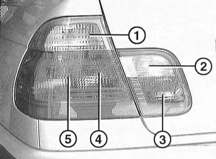 Лампы е46. BMW e46 габаритная лампа фар. Лампы заднего хода БМВ е46. Лампочки задних габаритов BMW e36. Лампа стоп сигнала БМВ е39.