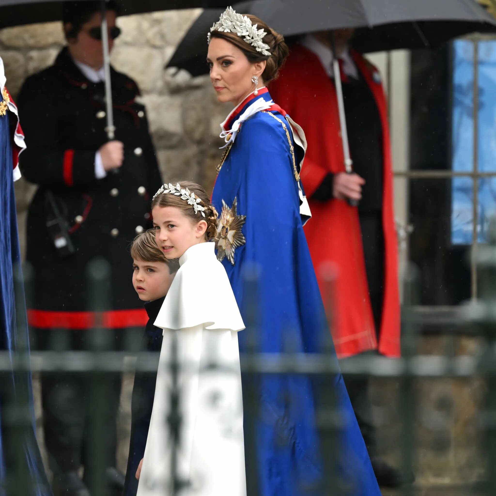 Дети принцессы уэльской. Кейт Миддлтон на коронации. Кейт Миддлтон на коронации Чарльза.