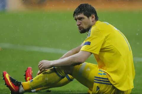Нападающий украины