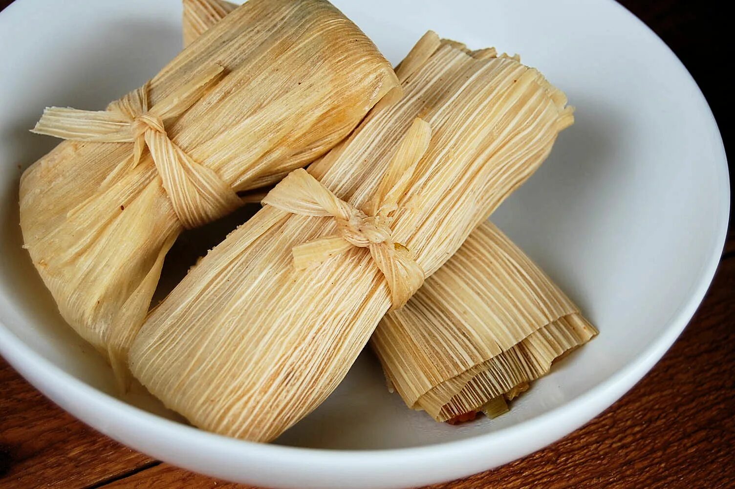 Тамале нет. Тамалес мексика. мексиканская тамале. tamales блюдо. тамале мексиканское блюдо.