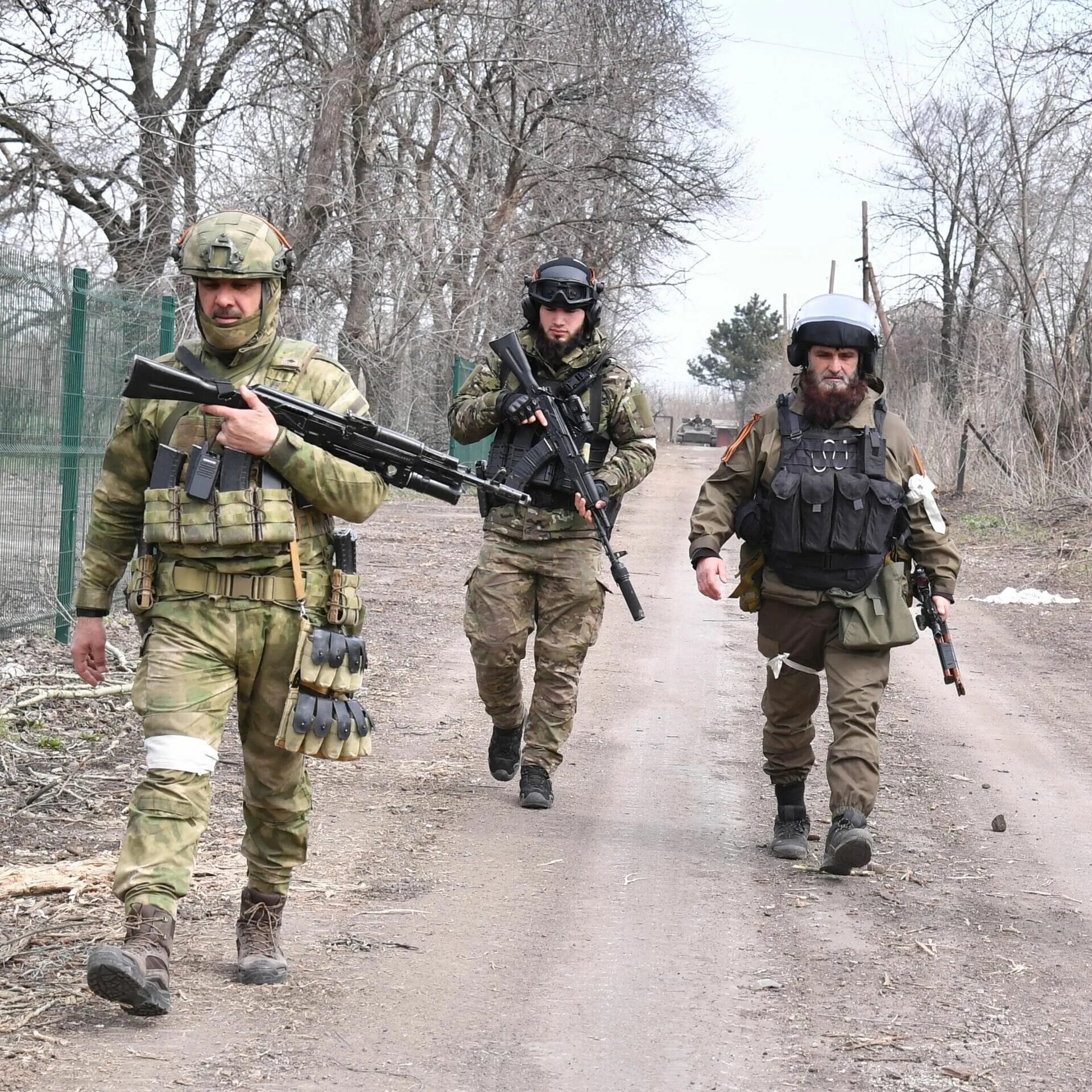 Хабиб нурмагомедов и рамзан кадыров. Матч уфа ахмат. Конфликт игроков краснодара после матча с ахматом. Саид-мухаммад джумаев омон. Фк ахмат.