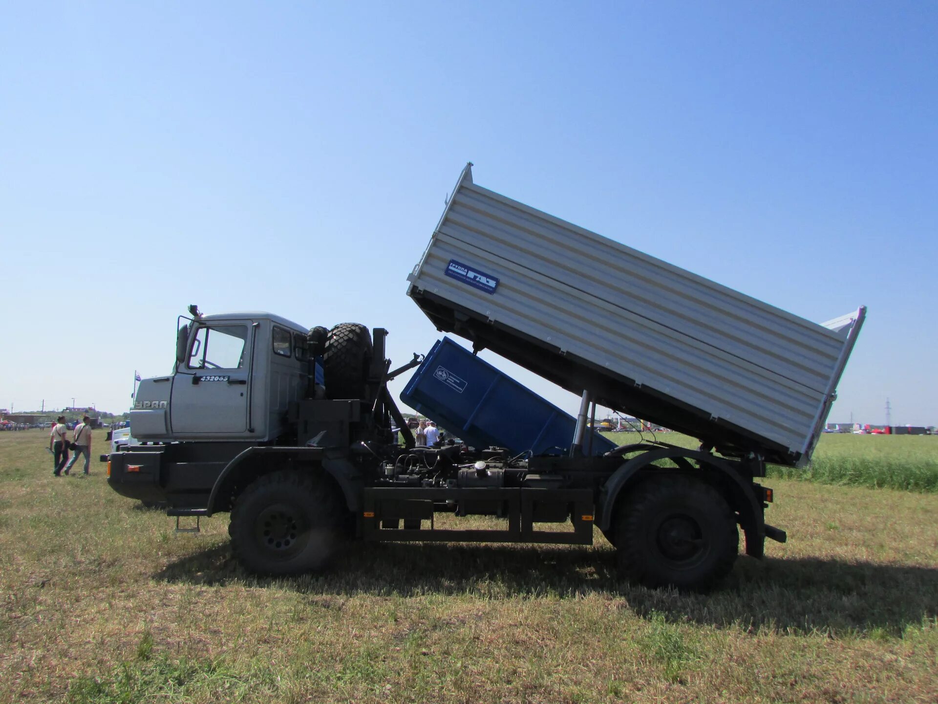 Урал 432065. Урал 432065. Кабина урал 432065. Урал 432065 некст. Самосвал урал-432065.