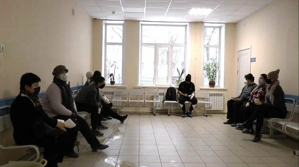 Травмпункт 6 горбольница. Травмпункт 6 горбольница тверь. гкб 6 тверь. очереди в поликлиниках твери. очередь в травмпункте.