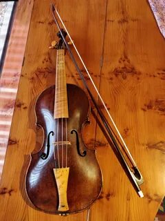 Baroque violins