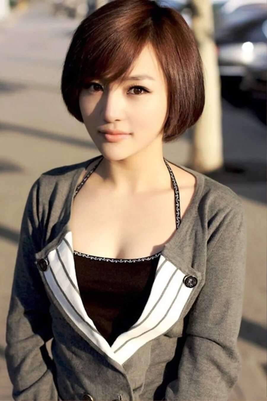 Девушки японии и кореи. Корейская челка 2022. Корейская стрижка haircut korean short. Красивые корейские девушки. Корейские стрижки для девушек каре.