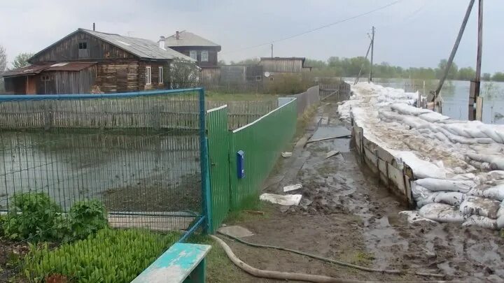 Большая тебендя наводнение. Гисметео аксеново усть ишимский. Усть-ишим омская область фото. Усть-ишим иртыш. Большая тебендя омская область.