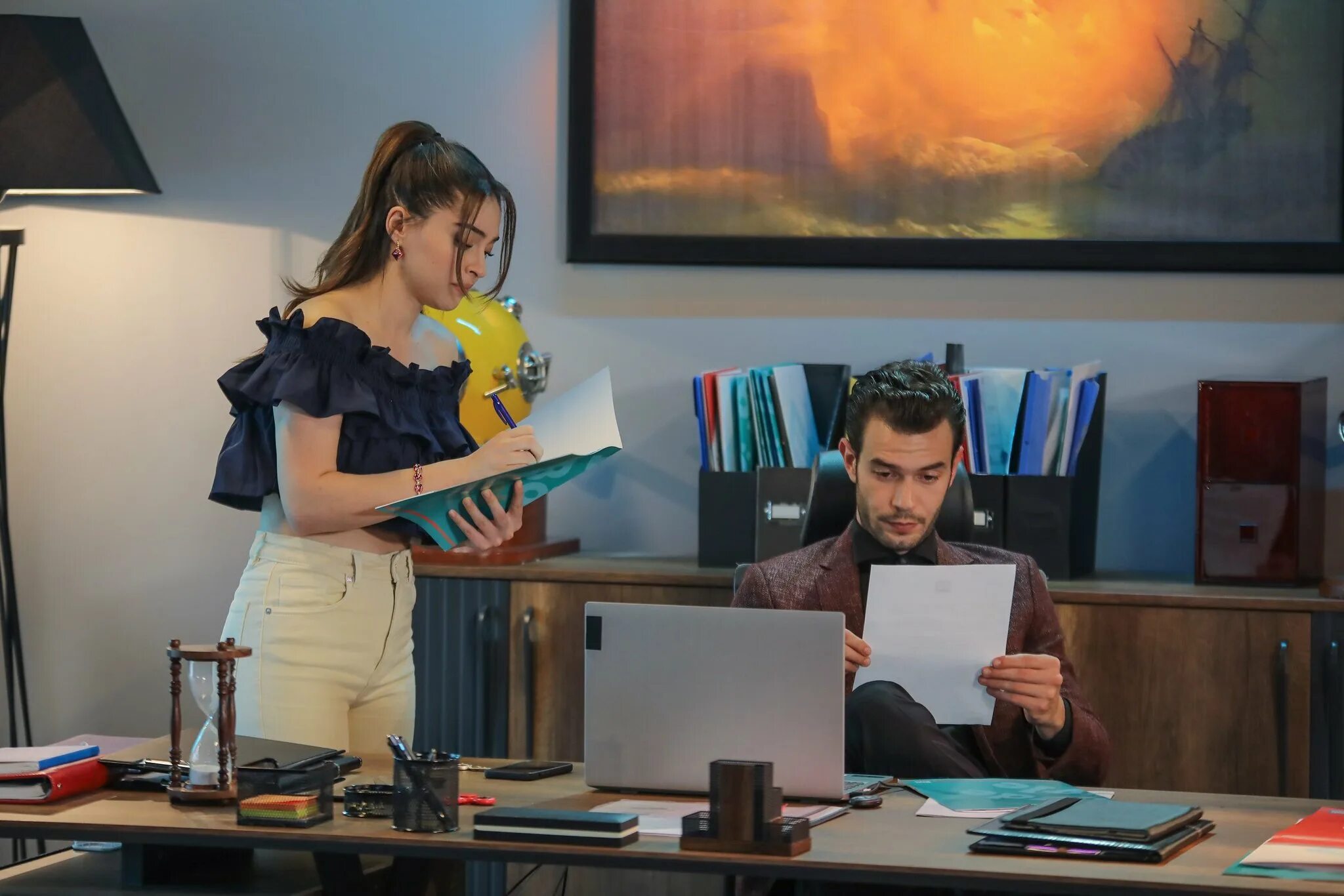 Узы судьбы дата выхода серий. Игра на удачу сериал турция. ada bora турецкий сериал. ада и бора турецкий сериал игра судьбы. игра судьбы турецкий сериал.