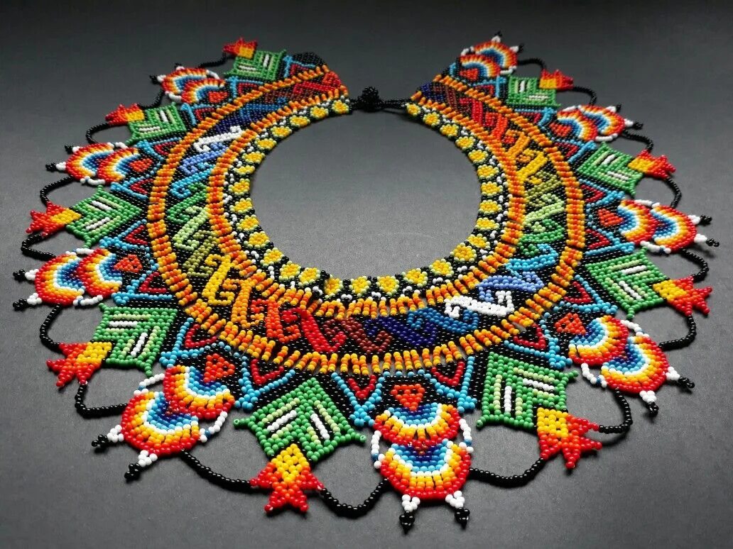 Арабский бисер. Арабский бисер. Украшения вышитые бисером. Необычные изделия из бисера. Бисерные украшения браслеты.