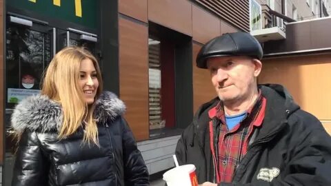 Дедушка девушка видео