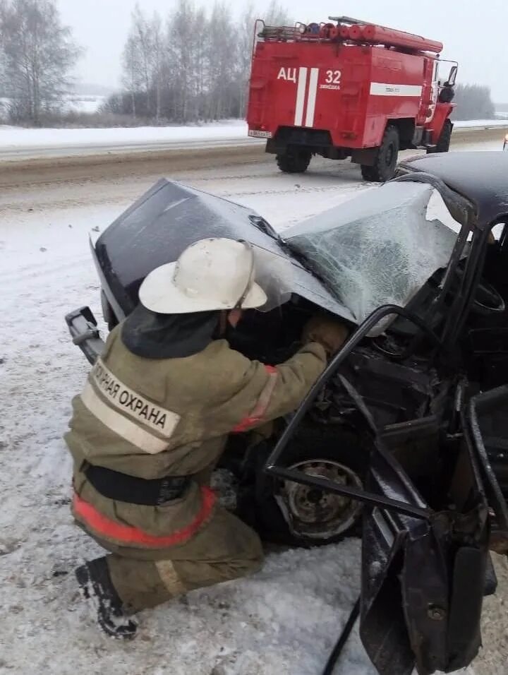 Аварии в области за неделю. ДТП Свердловская область 22.01.2022. ДТП В Орловской области 16.08.2020.